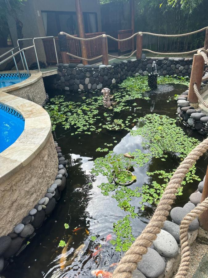 Lunar Dive Resort: Bamboo Villas คุบู ภายนอก รูปภาพ