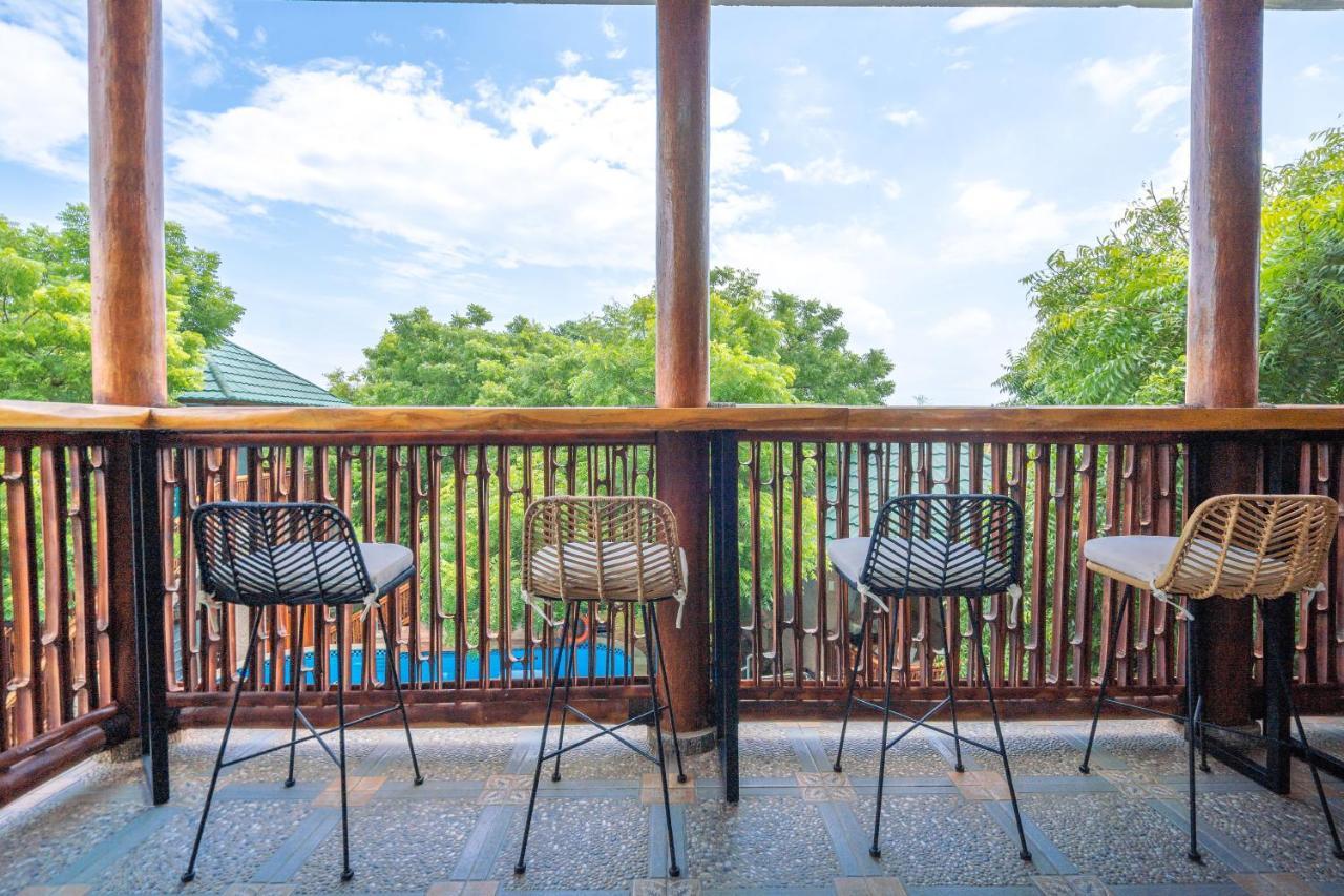 Lunar Dive Resort: Bamboo Villas คุบู ภายนอก รูปภาพ